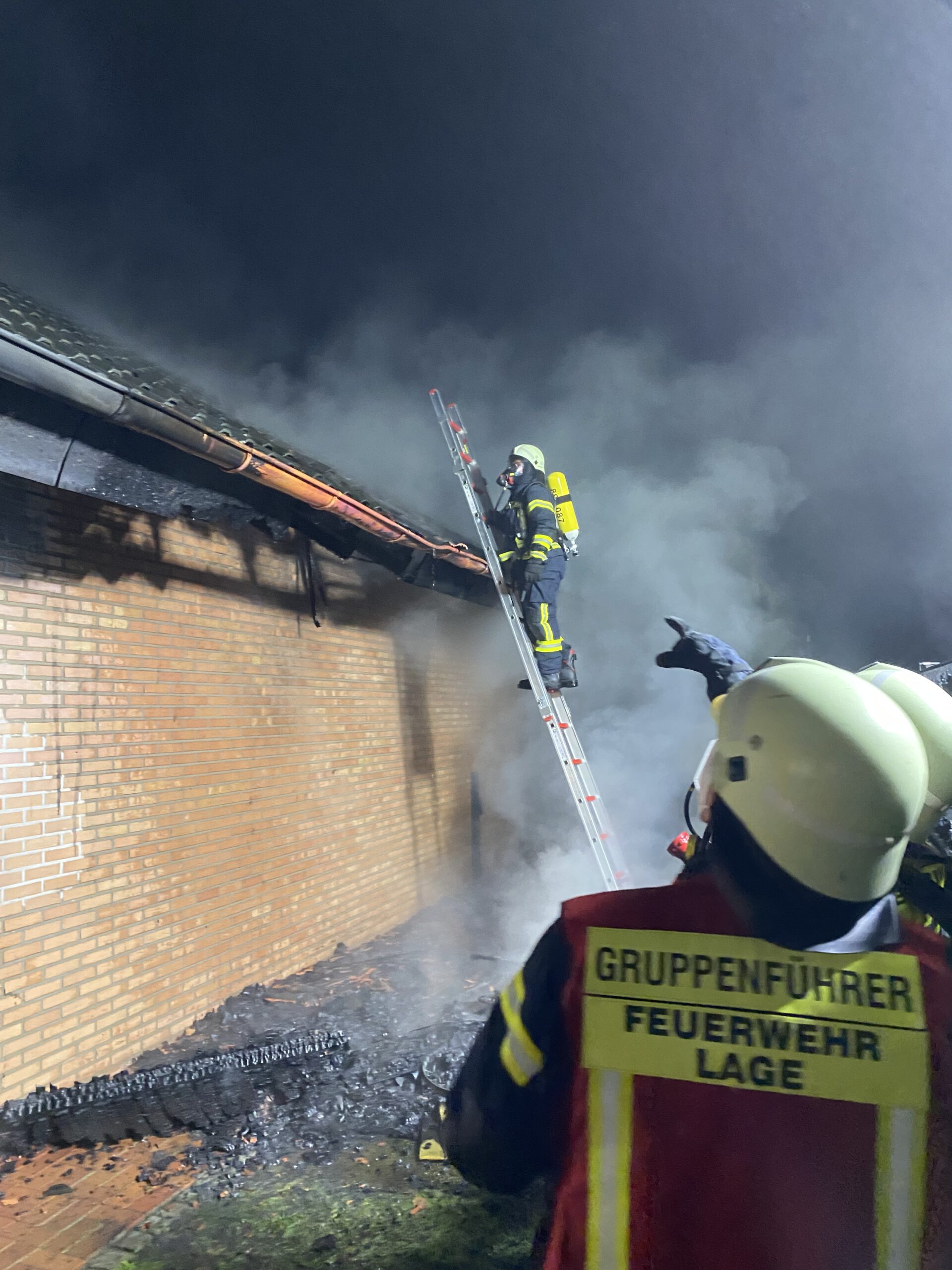 F3 – Dachstuhlbrand – Willkommen Bei Der Ortsfeuerwehr Lage